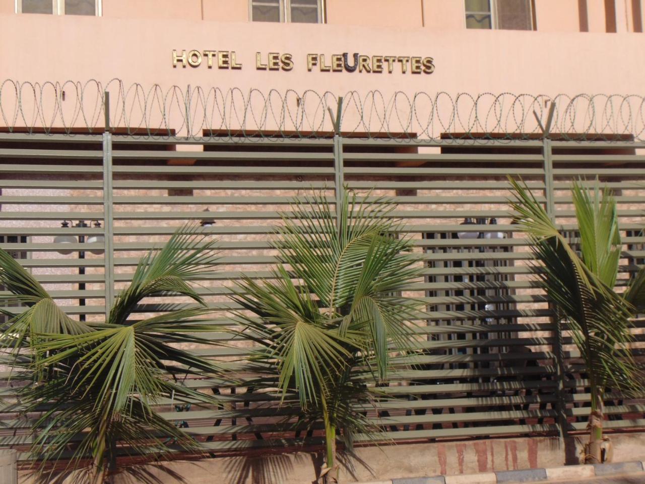 Hotel Les Fleurettes Ouagadougou Exteriér fotografie